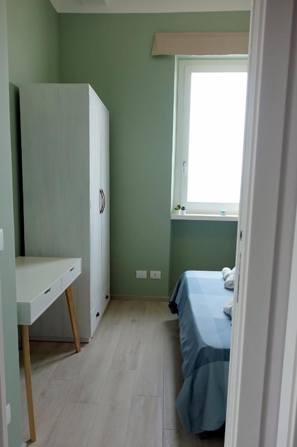Ferienwohnung La Finestra Sul Mare Bari Exterior foto