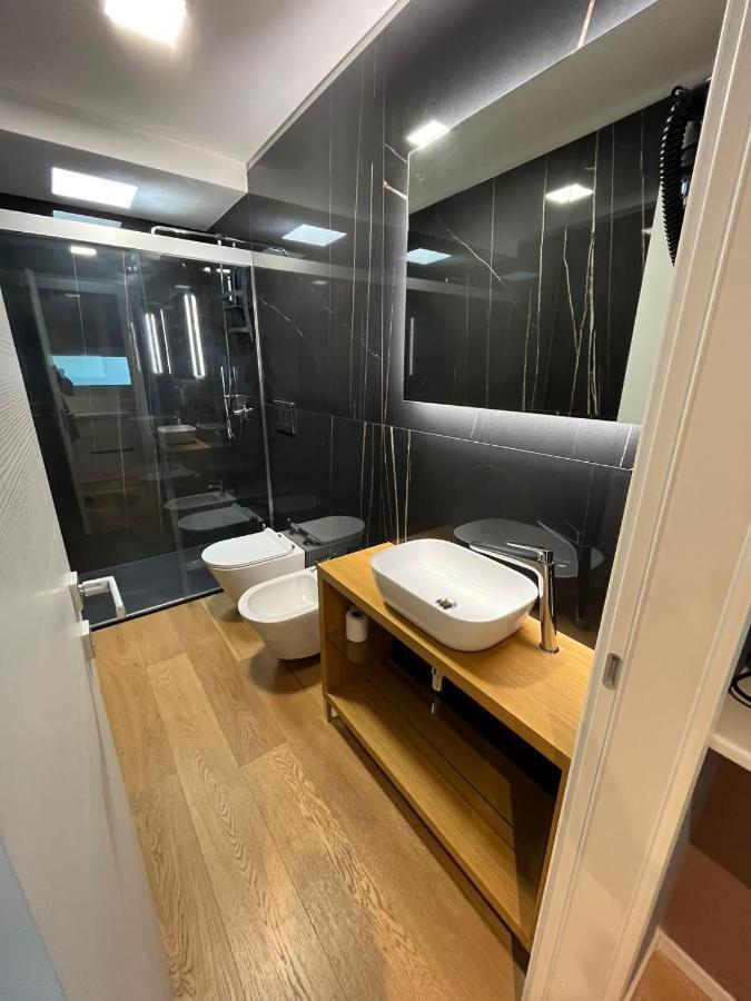 Ferienwohnung La Finestra Sul Mare Bari Exterior foto